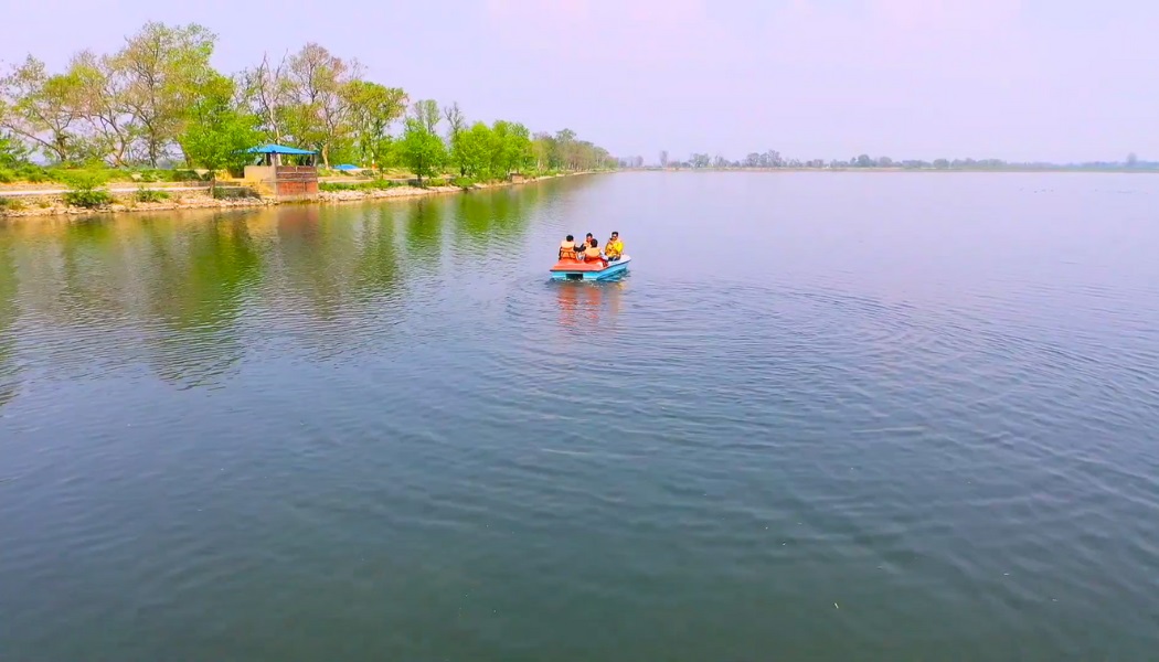 jagdishpur lake (2).jpg